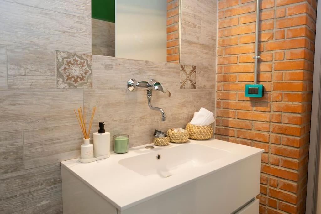 מילאנו Canonica Brick Apartment מראה חיצוני תמונה